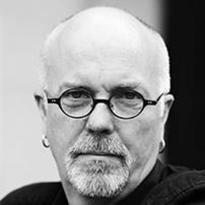 B&W headshot of Dan Hurlin